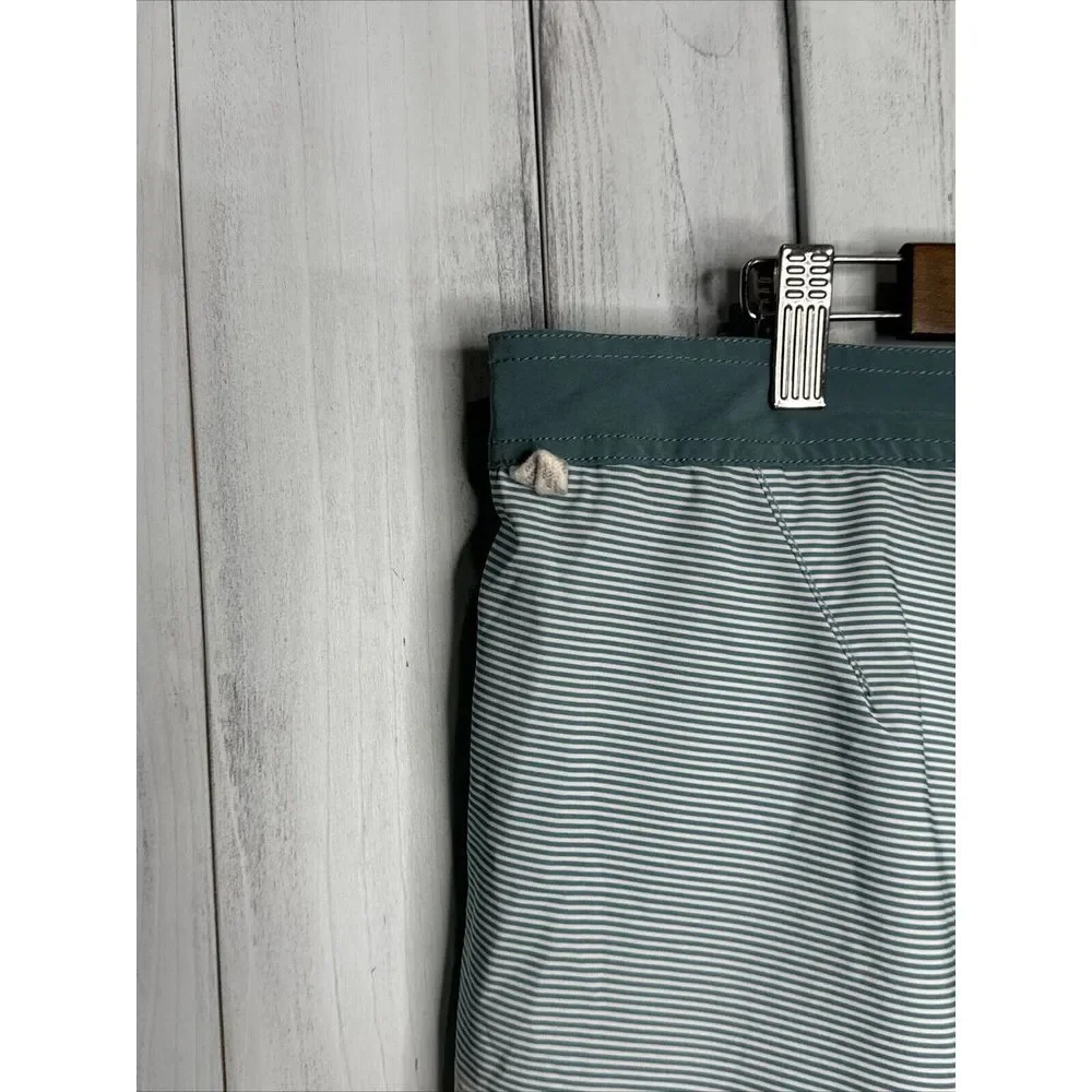 VUORI Cruise Board Shorts Swim Trunks Men's Size 36  Sagebrush‎ Wave Stripe Blue
